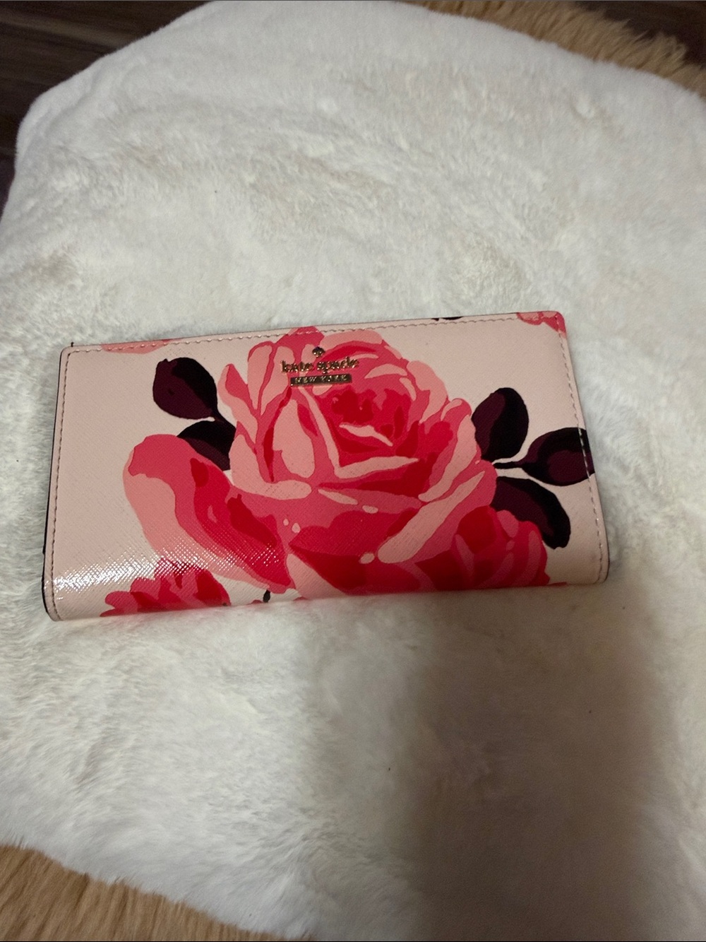 Kate Spade New York Cameron Street Roses Stacy Wallet